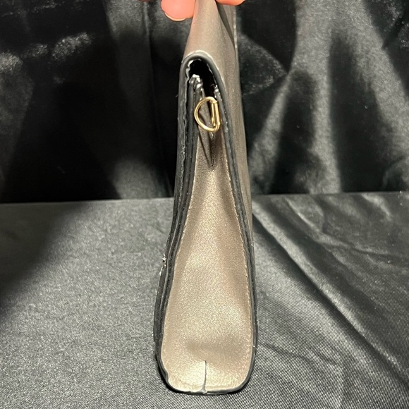 Summer Rose - NWOT’s Rose/Champagne Gold Crossbody/Clutch - Picture 4 of 9